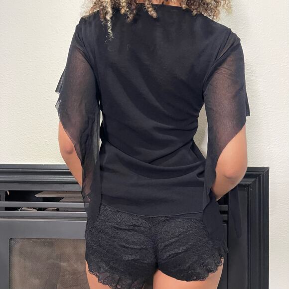 Made in Italy Vintage 00s boho black floral embroidered blouse with bell sleeves - Picture 4 of 10